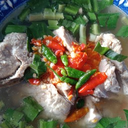 ต้มเล้งแซ่บเนื้อเยอะ