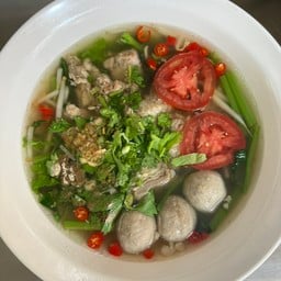 ก๋วยจั๊บญวน แม่พิสมัย ห้วยขวาง-สุทธสาร