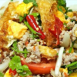 ยำไข่ดาว