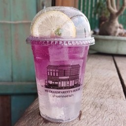 อัญชันมะนาวโซดา (Butterfly Pea Soda)