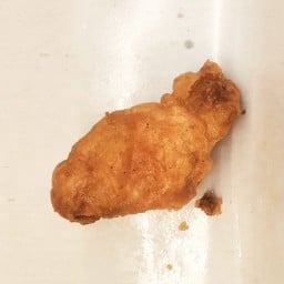 ปีกกลาง