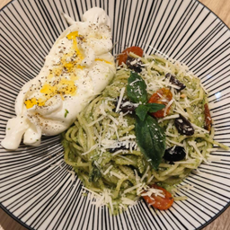 Spaghetti Pesto Burrata