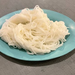 ขนมจีน