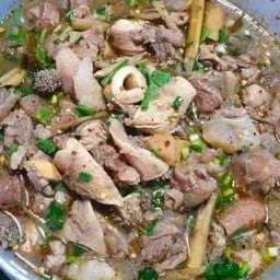 ร้านลาบอีสานbyคุณโอ๋