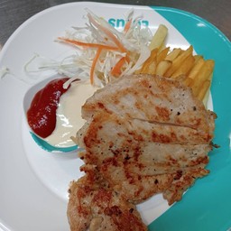 สเต๊กหมูพริกไทยดำ[Sky Luck]