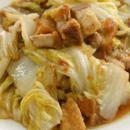 ผักกาดขาวหมูกรอบ