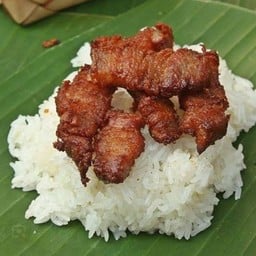 ข้าวเหนียวไก่ทอด + เนื้อ ทอด