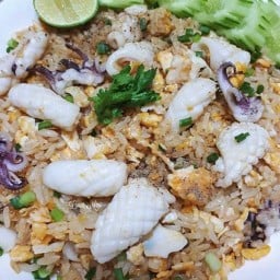 อาหารตามสั่งเจ๊แป๊ะ & อร่อยยชัวร์ รณสิทธิพิชัย5