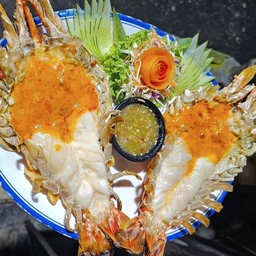 กุ้งแม่น้ำ 2 ตัว