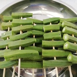 กระเจี้ยบ 2ไม้