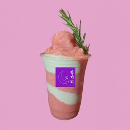 สมูทตี้โยเกิร์ต Smoothie yogurt