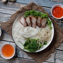 ขนมจีนทรงเครื่อง