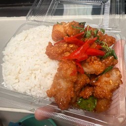 มาวินอาหารตามสั่ง&ข้าวมันไก่&ของทอด