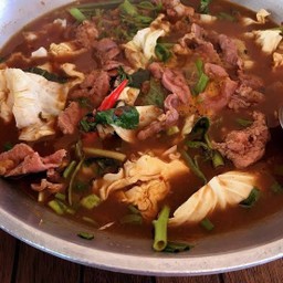 แจ่วฮ้อนหมูสด + ตับสด