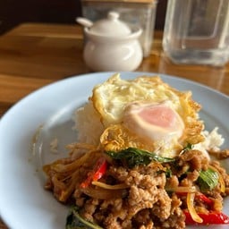 หอมกับข้าว