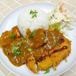 ข้าวหน้า (ไก่ทอด) โทริคัตสึ ราดแกงกระหรี่