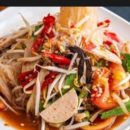 ตำเส้นเล็กหมูยอ