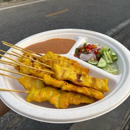 ตุ๊ก ตุ๊ก ไก่แดง หมูปิ้ง บางกรวย นนทบุรี