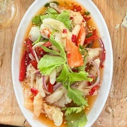 ยำเล็บมือนาง