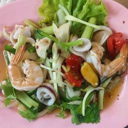 ยำรวมมิตรทะเล