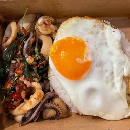 ตามใจ กะเพราปลาหมึก