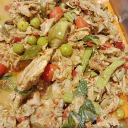 แกงเผ็ดเป็ดย่าง + ข้าว