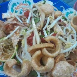 ส้มตำลองเบิ่ง