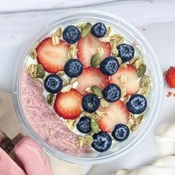 Acai Berry Overnight Oat (โอ๊ตมีล)