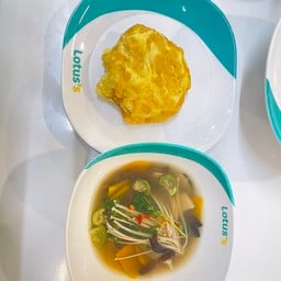 ข้าวไข่เจียว+แกงเห็ด 3 อย่าง[อาหารชุดสุดคุ้ม]