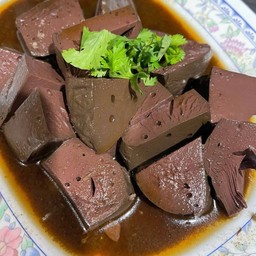 เลือดเป็ดพะโล้