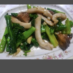 หน่อไม้ทะเลผัดคะน้า