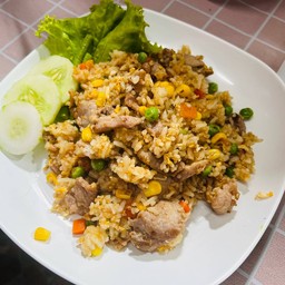 ข้าวผัดหมู