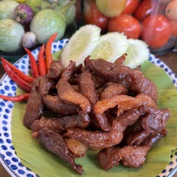 เนื้อทอดแดดเดียว