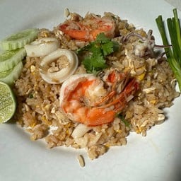 ข้าวผัดทะเล
