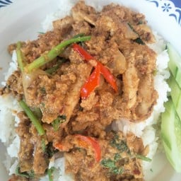 ไก่ผัดผงกะหรี่