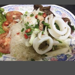 ยำวุ้นเส้น