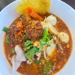 ก๋วยเตี๋ยวต้มยำไข่หวาน สาขาโรงพยาบาลสุทธาเวช