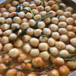 ขนมจีนน้ำยาป่า(ปลานิล)