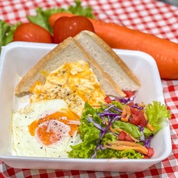 สลัดออมเลต+ไข่ดาว