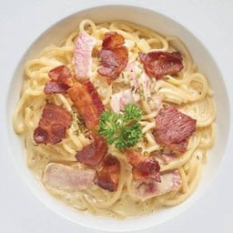 สปาเก็ตตี้เบคอนคาโบนาร่า