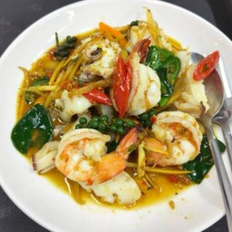 ผัดฉ่าทะเล