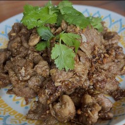 หมูทอดกระเทียมเป็นกับข้าว (หมู 3 ขีด)