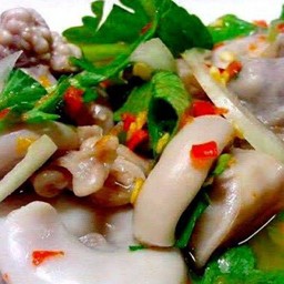 ยำไส้อ่อน