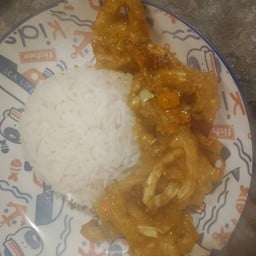 ข้าวปลาหมึกผัดพริกลุยสวน