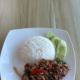 ข้าวกะเพราหมูสับ