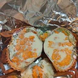 ปูไข่นึ่งนมสดไซด์3-4ตัวโล (เซท 2 ตัว)