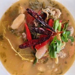 ต้มยำไก่ใบมะขามถ้วย