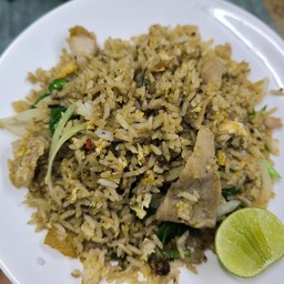 ข้าวผัดรถไฟ ใส่ไข่