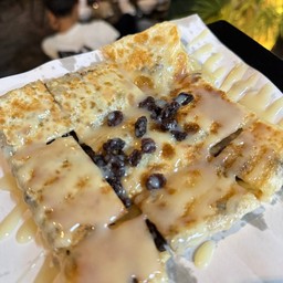 โรตีลูกเกด+ไข่