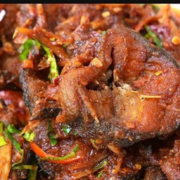 ผัดเผ็ดปลาดุก